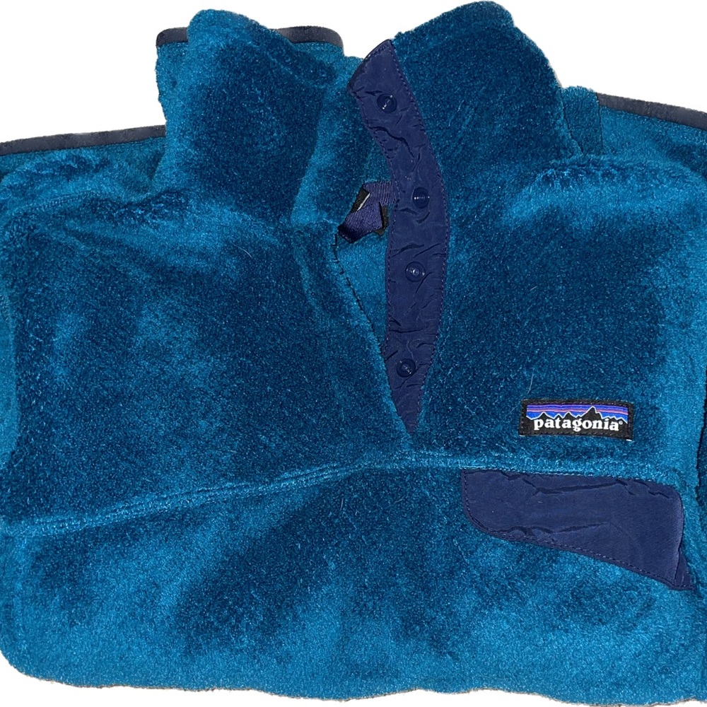 patagonia pullover size small | good condition!!